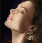 Aros Royal Velvet Oriflame Dorado