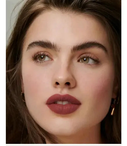 Matte Liquid Lipstick Farmasi Lápiz Labial Liquido Tono Nova Nova