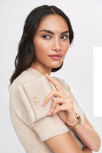 Billetera Opulence Wallet Oriflame Dorado Liso